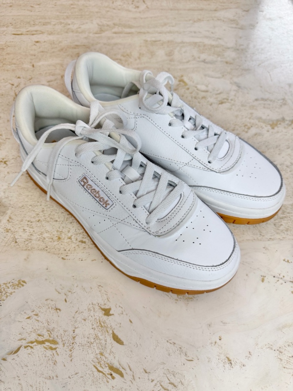 Reebok Tech G Geo White Gold Gum Leather Sneakers Women’s 8.5 Retro Court Style